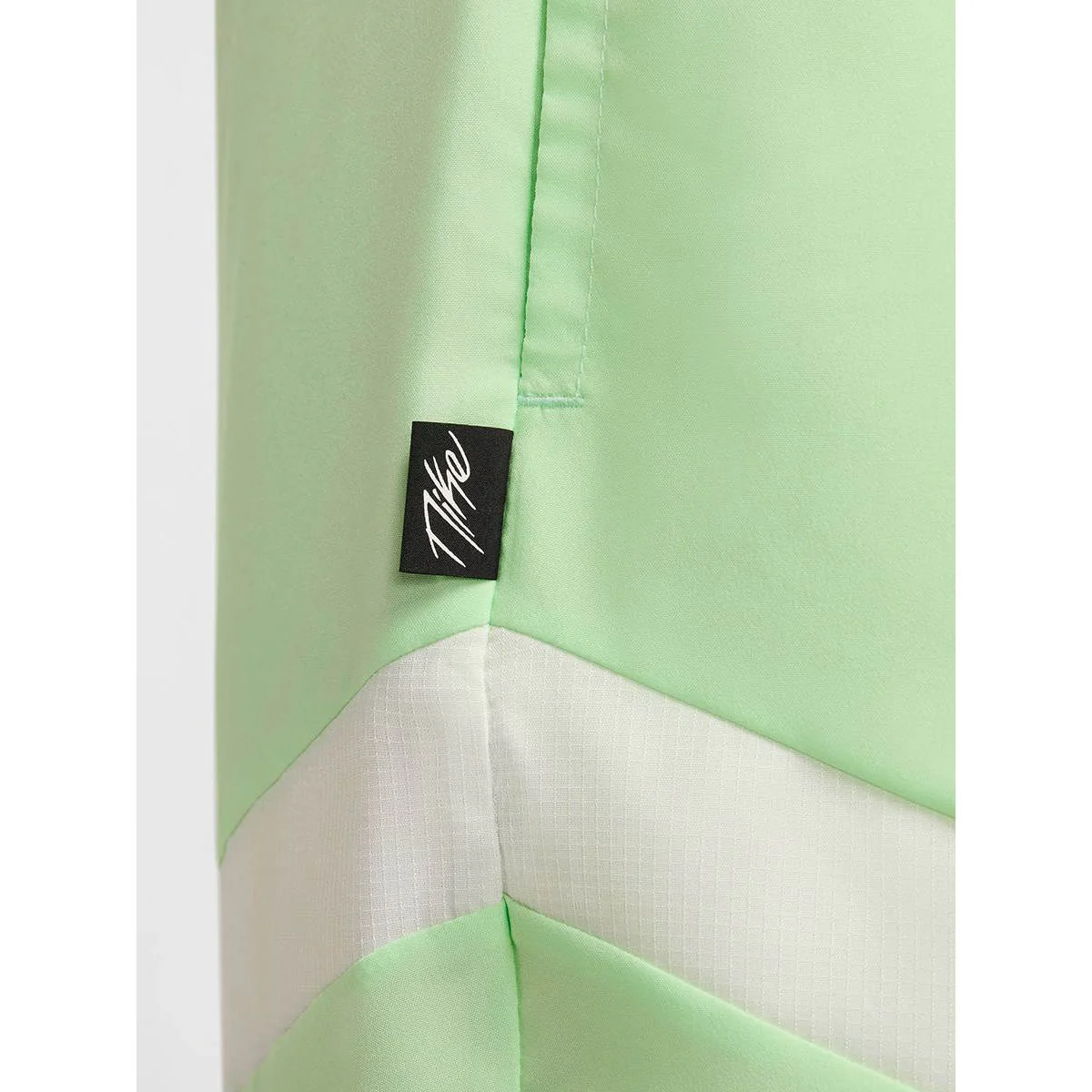 NIKE Icon 6" Dri-FIT Men's Basketball Shorts - Green - 2XL (US SIZE)