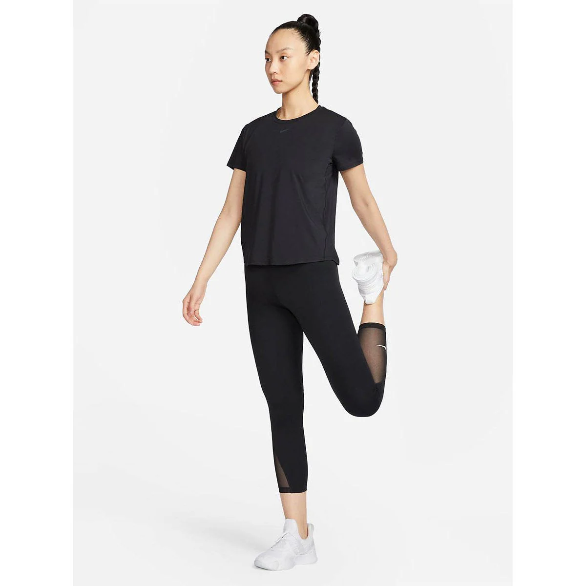 NIKE One Classic Women's Training T-Shirt - Black - L (ASIAN SIZE)