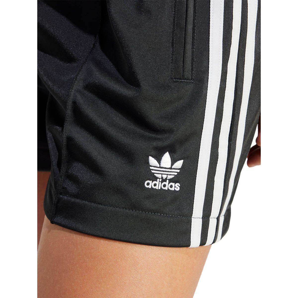 ADIDAS ORIGINALS Firebird Women's Lifestyle Shorts - Black - L (ASIAN SIZE)