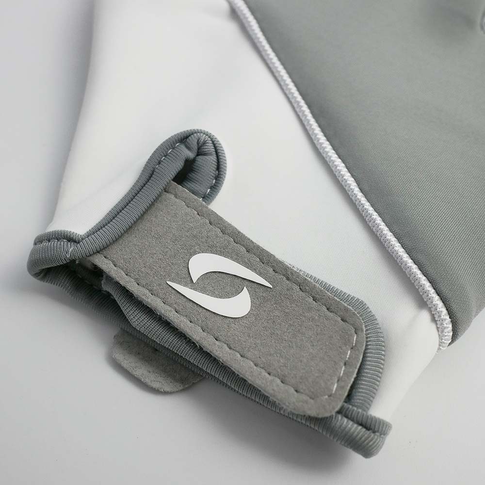 S SPORTS White Women's Training Gloves - White - L (US SIZE)