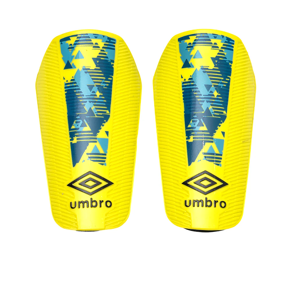 UMBRO Formation Men's Football Shin Guards