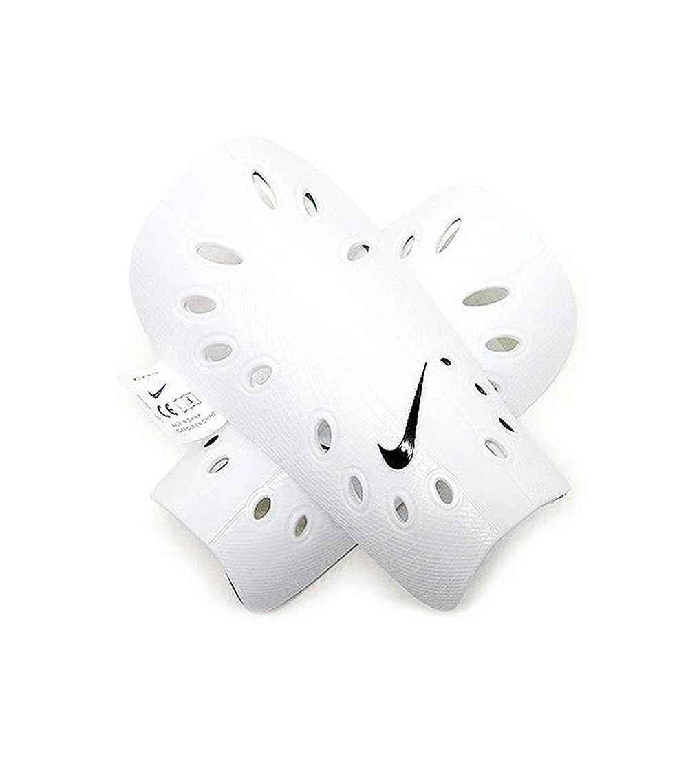 NIKE J Guard Football Shin Guards