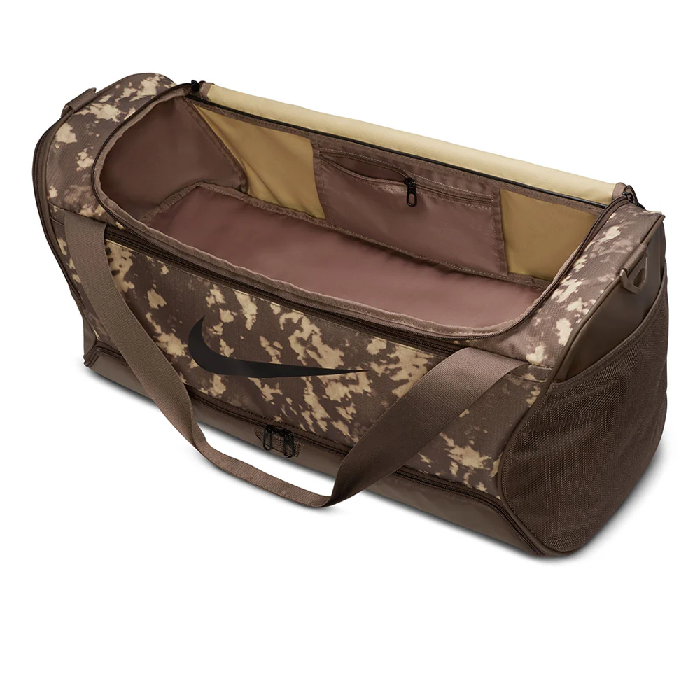 NIKE Brasilia Unisex Duffel Bag - Brown - ONE SIZE