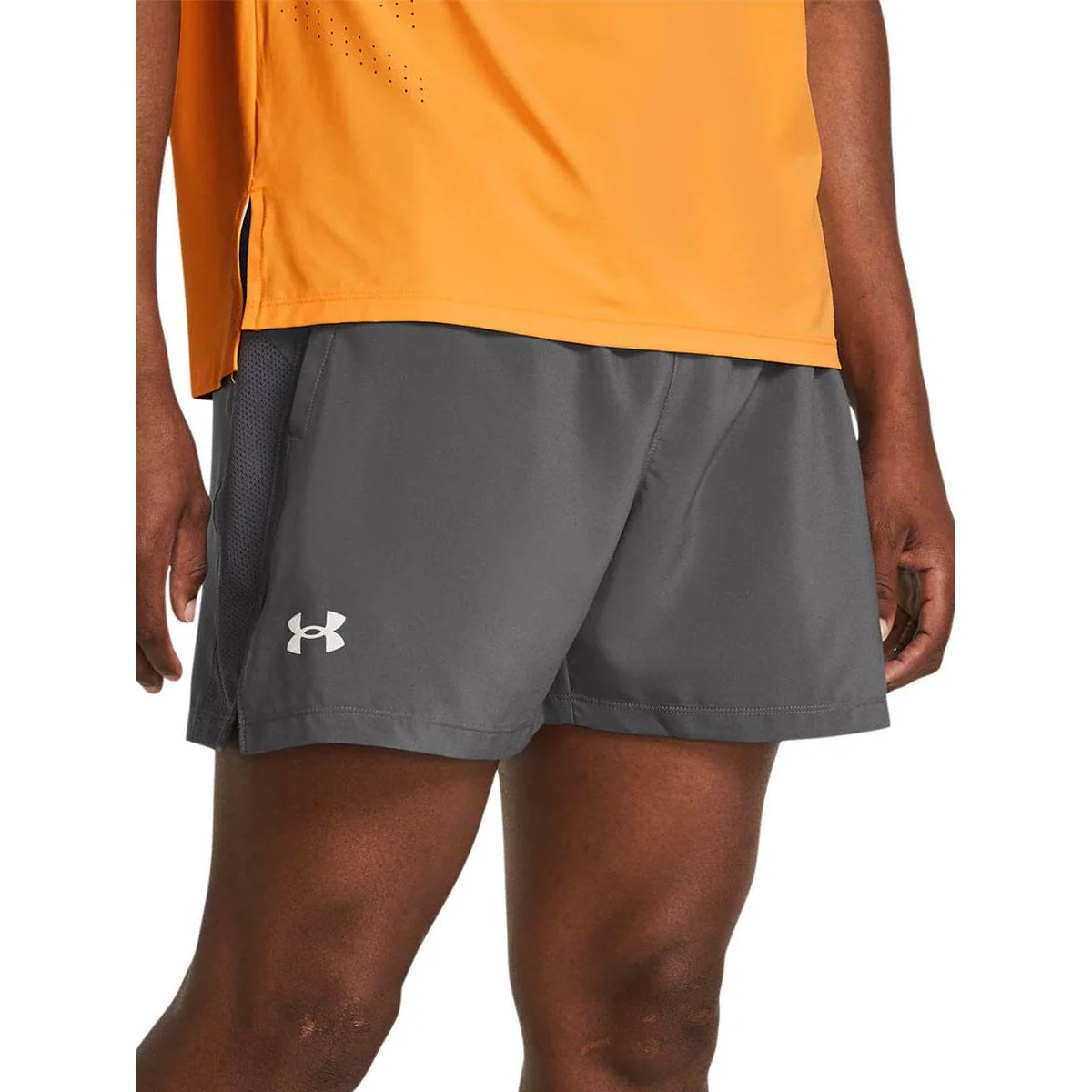 Мужские беговые шорты Under Armour Launch 5 — цвет серый, размер L (американский размер)