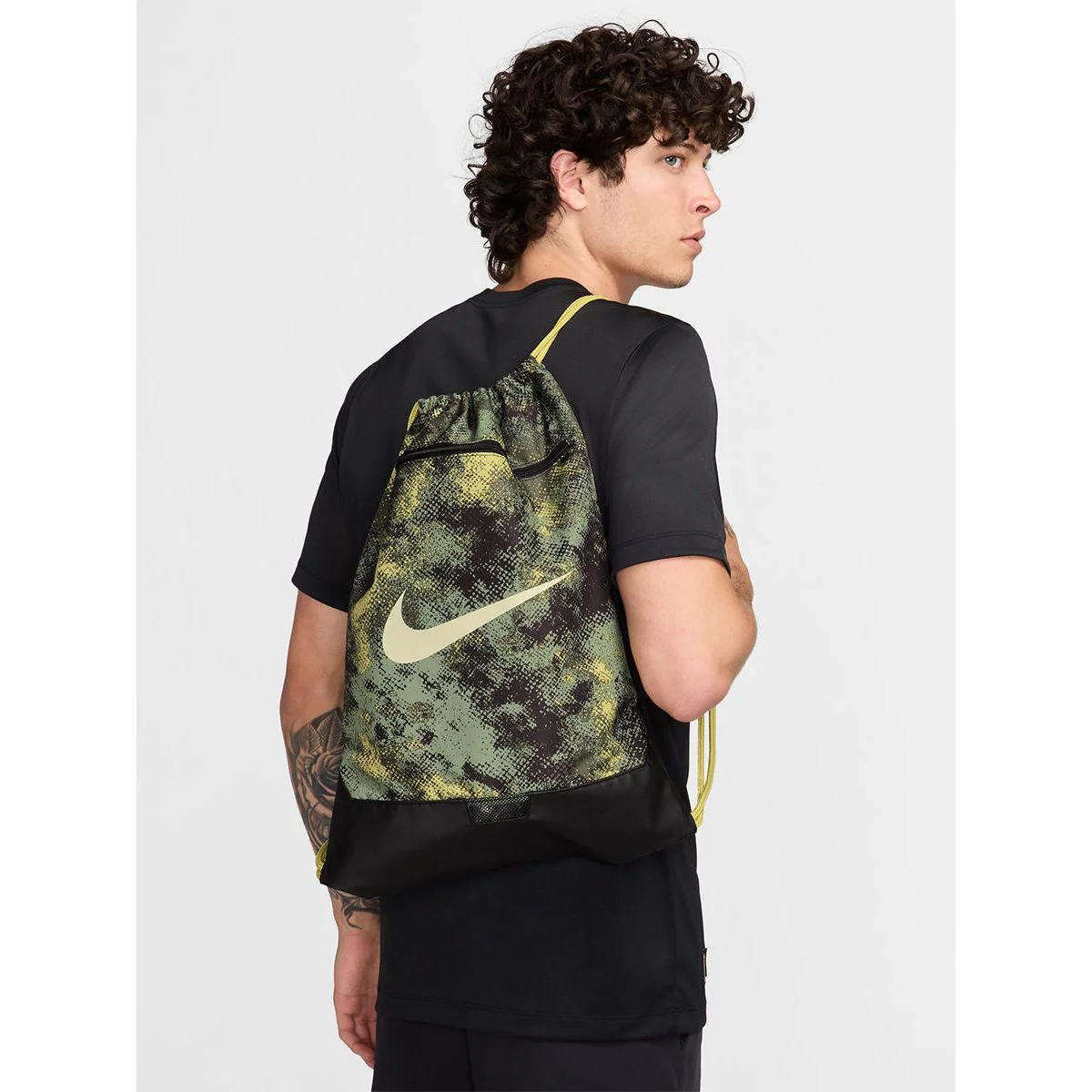 Nike Brasilia 9.5 Unisex Gym Sack — цвет зеленый, размер единый размер