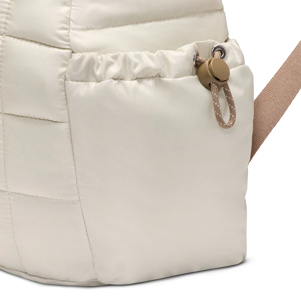 Рюкзак унисекс Nike Sportswear Puffle — цвет белый, размер единый размер