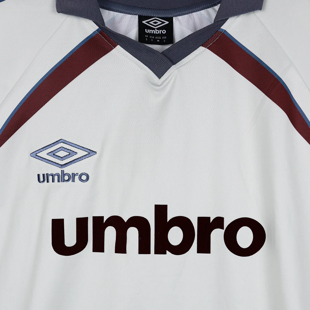 Мужская футбольная джерси Umbro Essential — цвет белый, размер 2XL (американский размер)