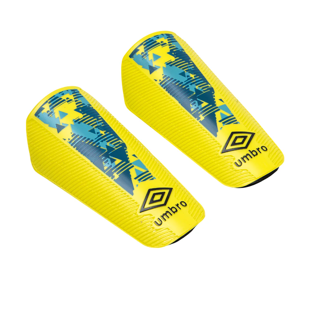 UMBRO Formation Men's Football Shin Guards