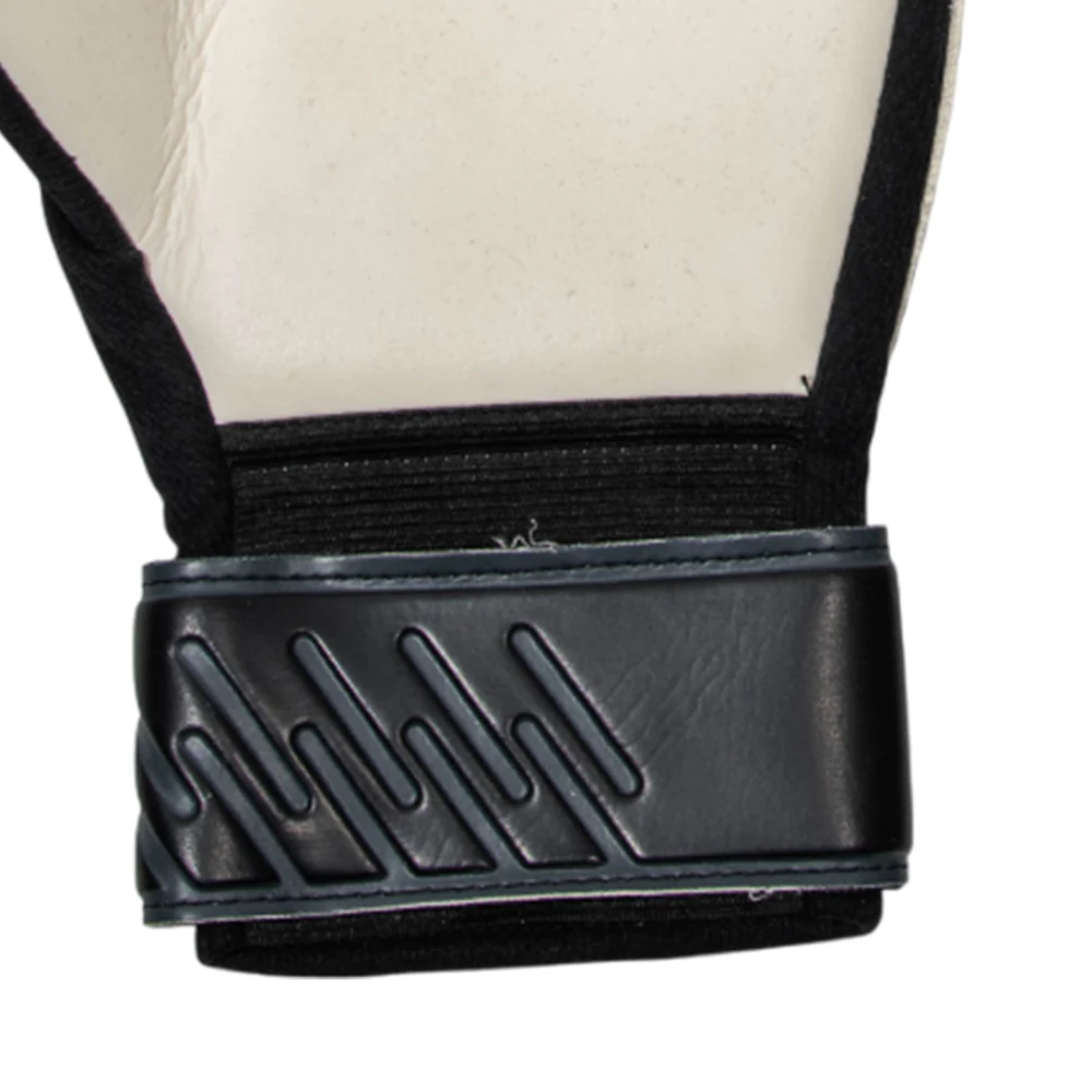 UMBRO Formation Men's Goalkeeper Gloves - Black - GLOVES 10