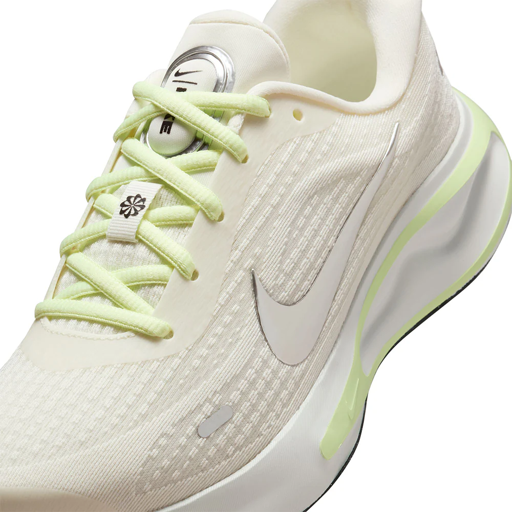NIKE Journey Run Women's Running Shoes