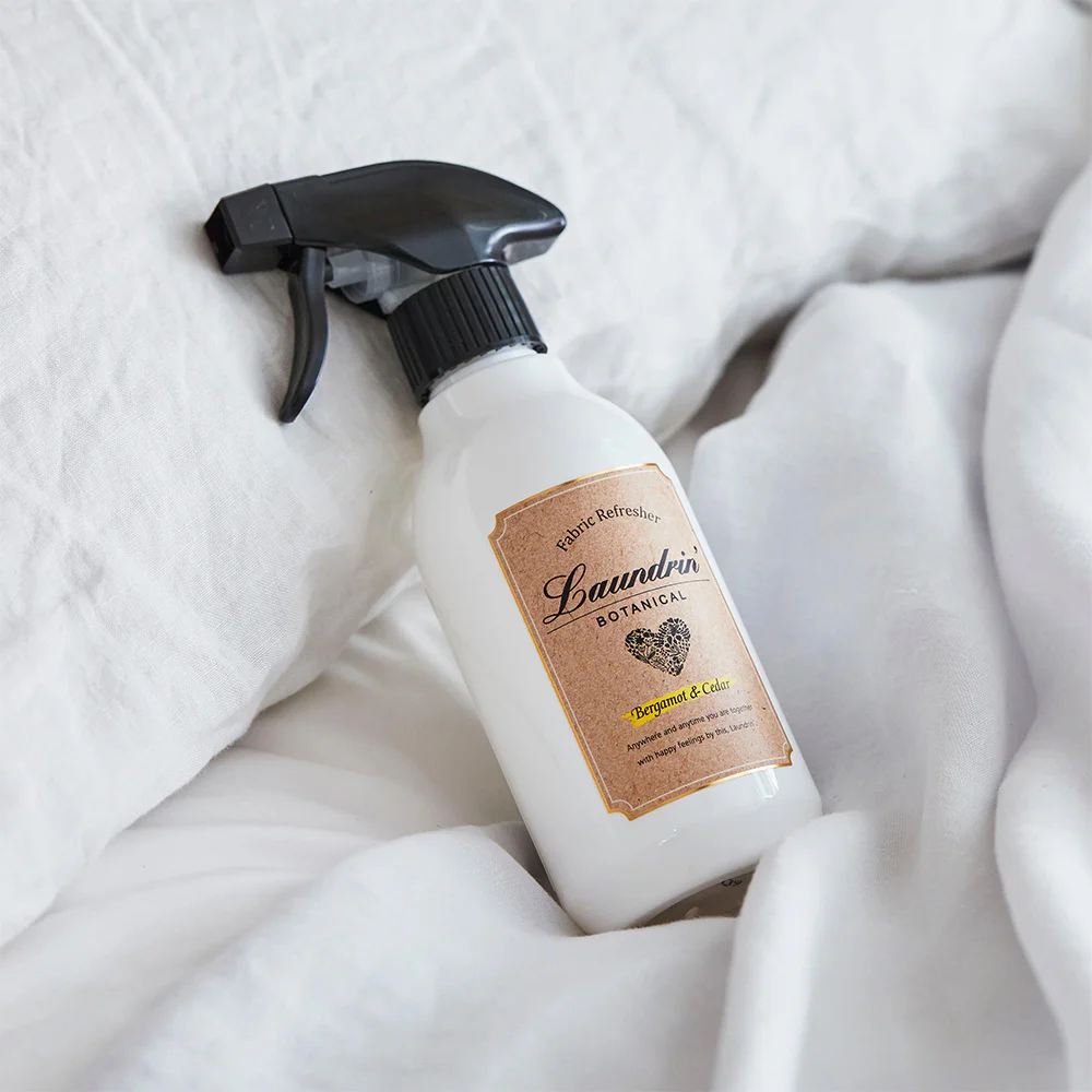 Laundrin Fabric Refresher Botanical Bergamot & Cedar 300ml
