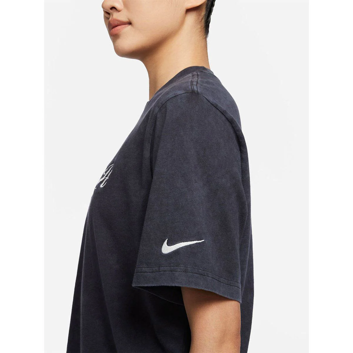 NIKE Sportswear Women's T-Shirt - Black - L (ASIAN SIZE)