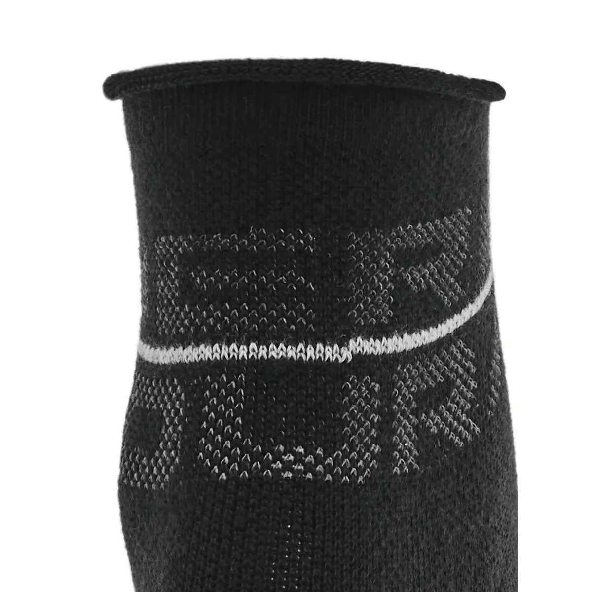 UNDER ARMOUR Essential Quarter Women's Socks (3 Pairs) - Black - M (US SIZE)