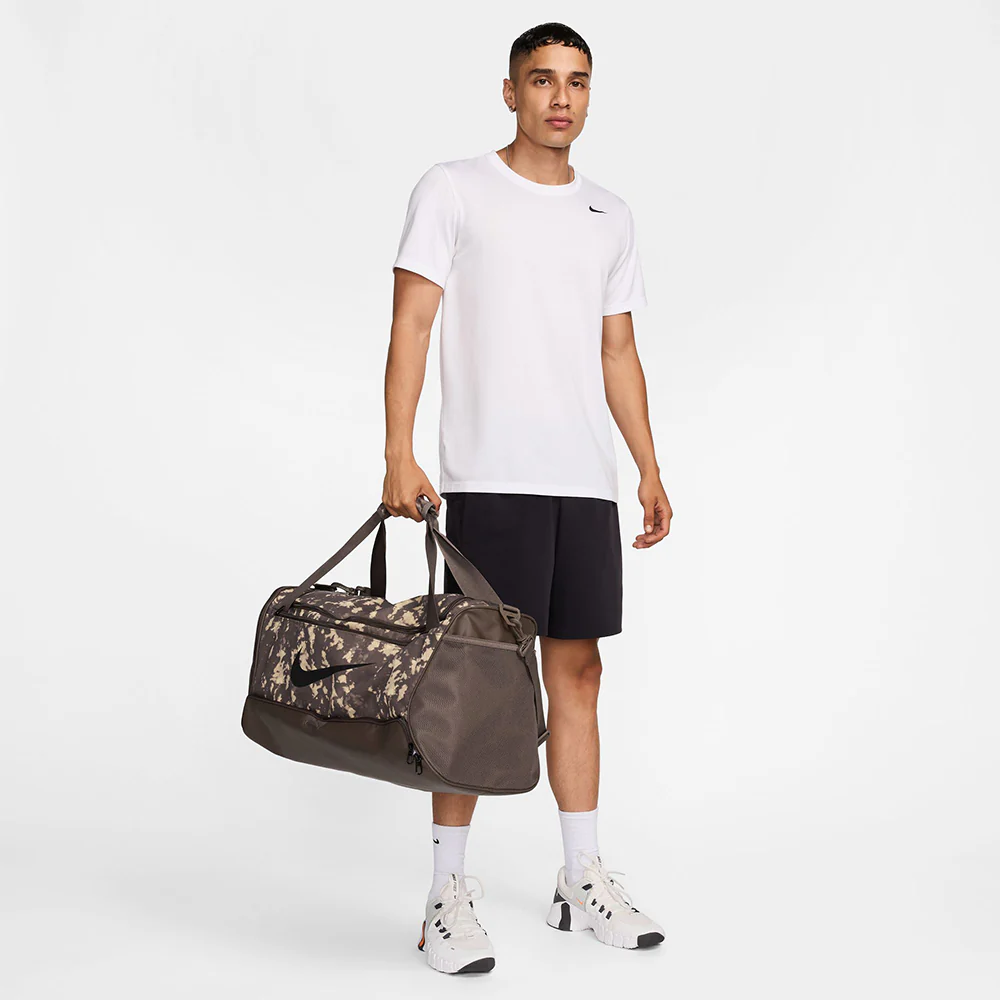 Nike Brasilia Unisex Duffel Bag — цвет коричневый, размер единый размер
