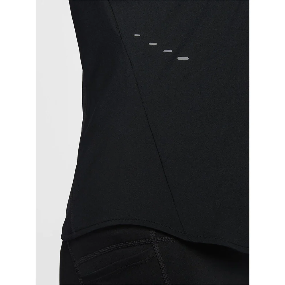 NIKE Swift Women's Running T-Shirt - Black - L (ASIAN SIZE)