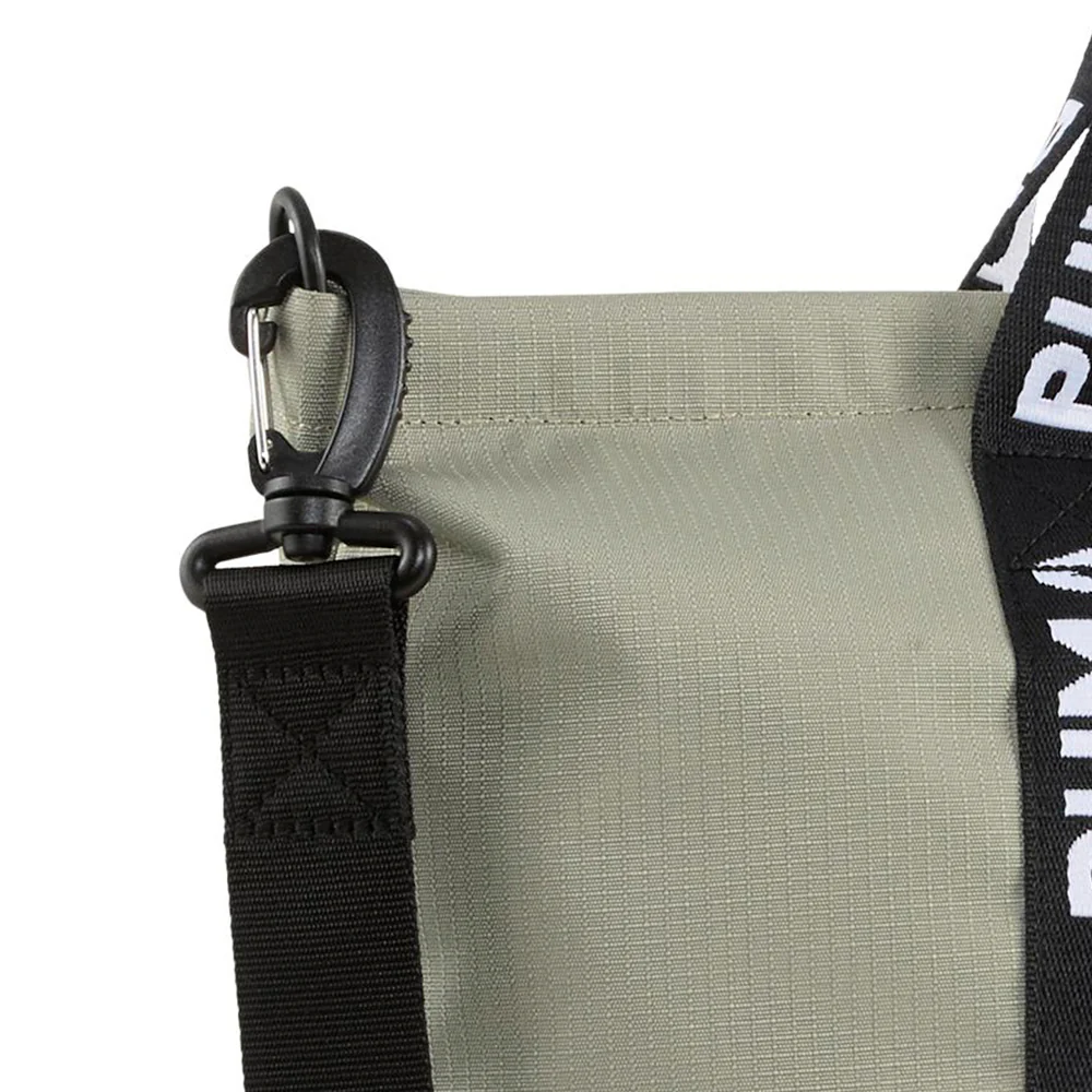 Puma At Ess Barrel Unisex Tote Bag — цвет зеленый, размер единый размер