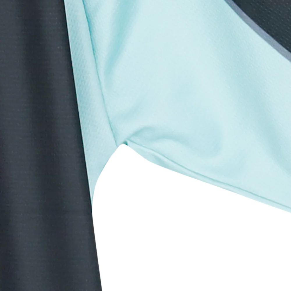 UMBRO Essential Men's Football Jersey - Black - 2XL (US SIZE)