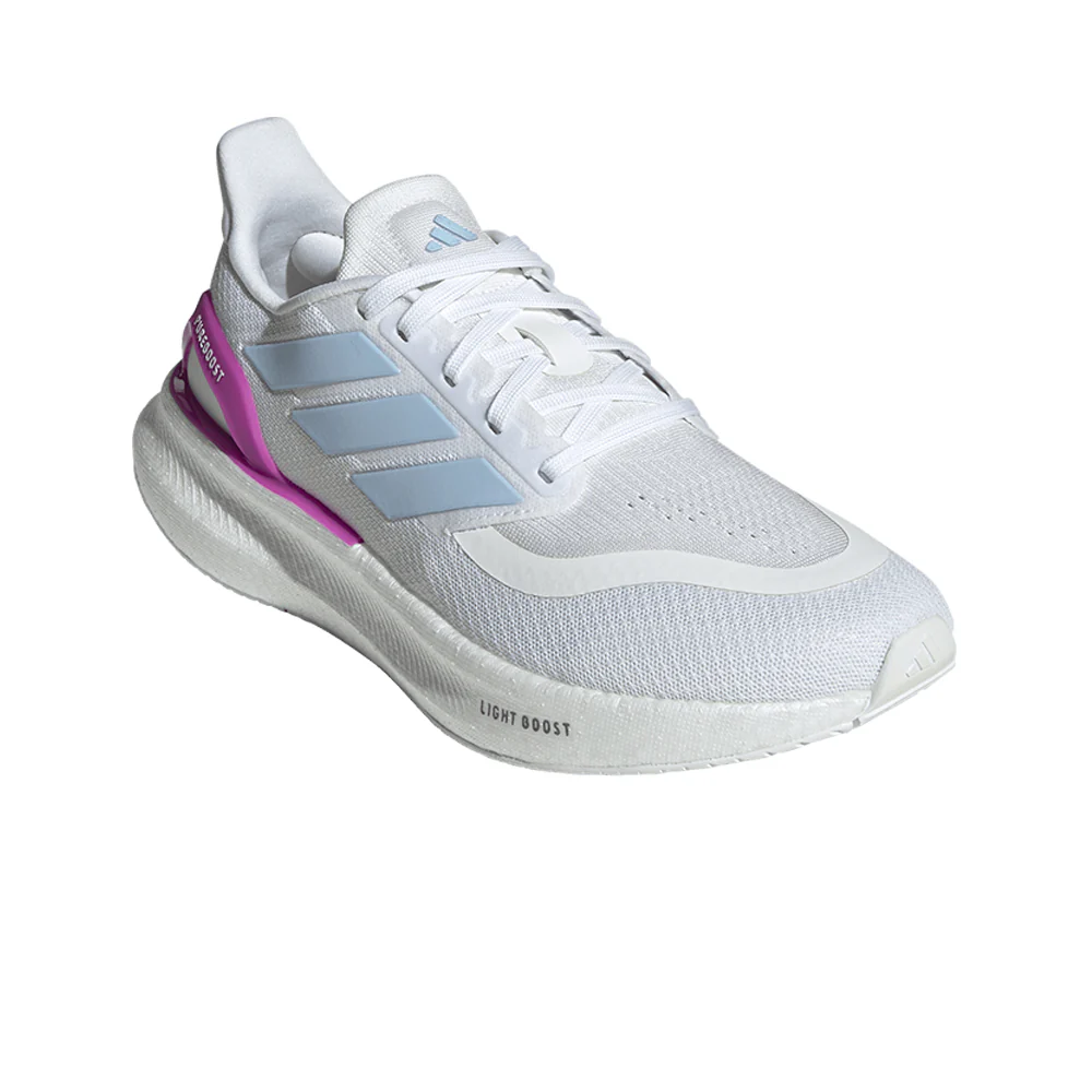 Женские беговые кроссовки Adidas Pureboost 5 — цвет белый, размер UK 4