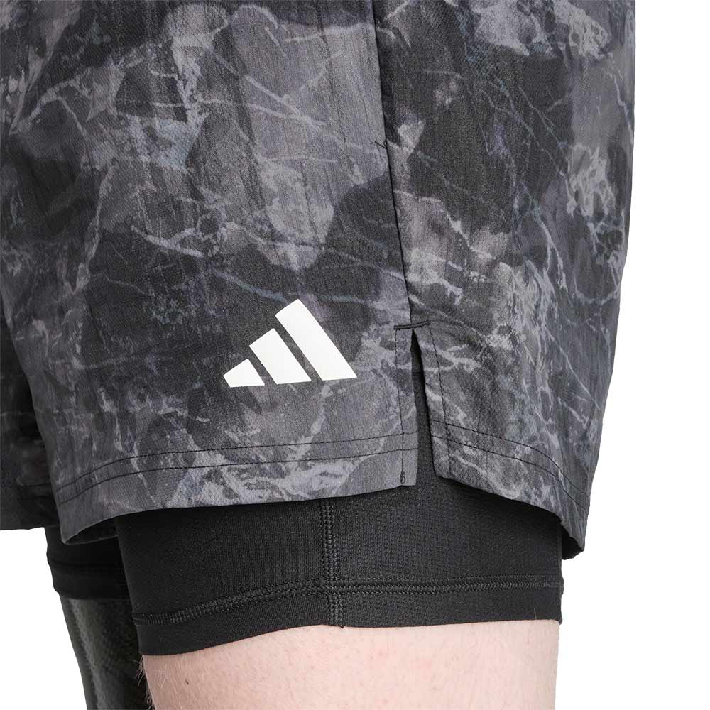 ADIDAS Own The Run Spray Dye 2-In-1 Men's Running Shorts - Grey - 2XL (ASIAN SIZE)