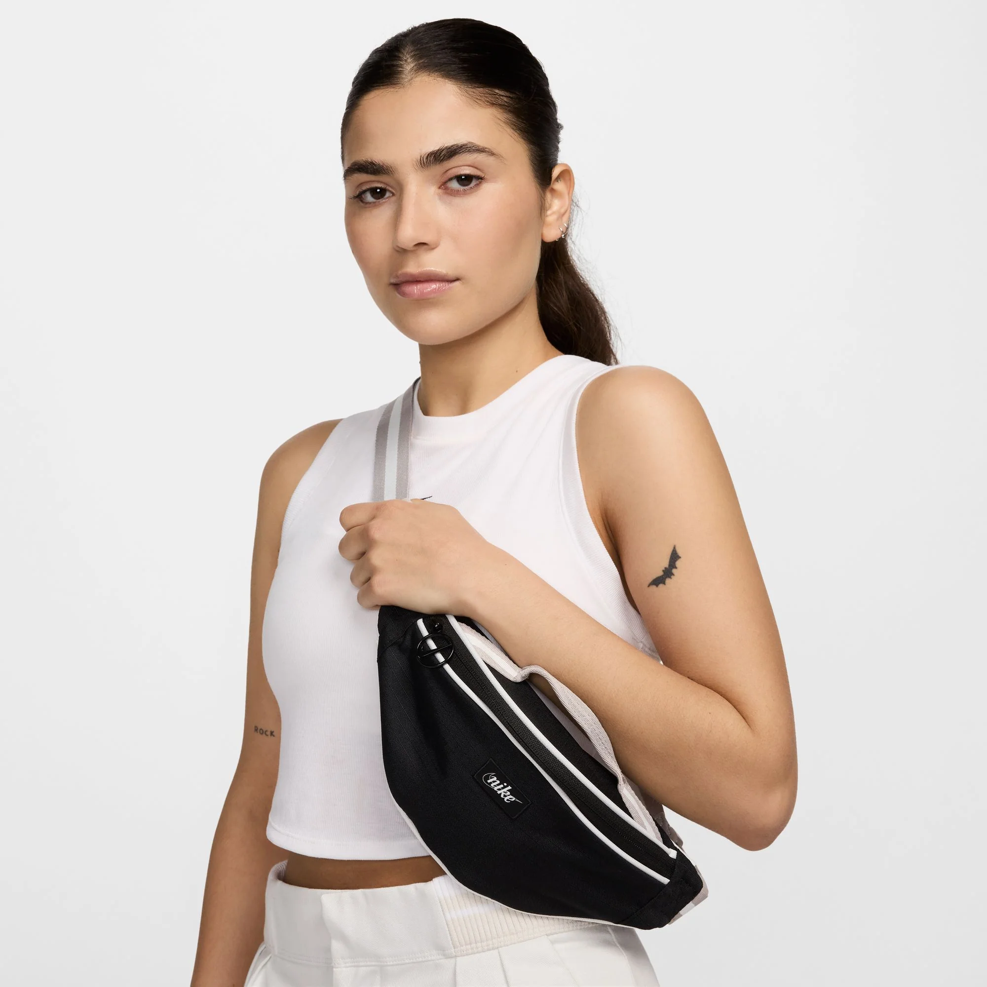 NIKE Heritage Retro Unisex Waistpack - Black - ONE SIZE