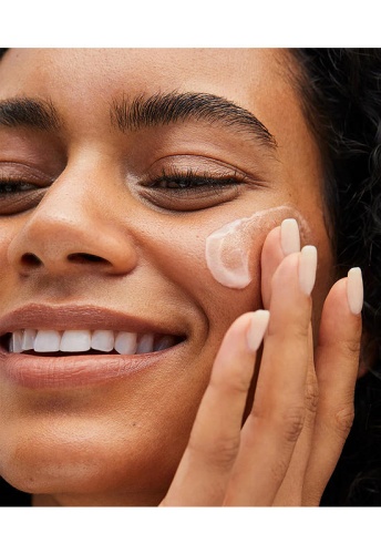 ReEvolve Radiance Locking Primer - 30 ml - 100% оригинал фото 2