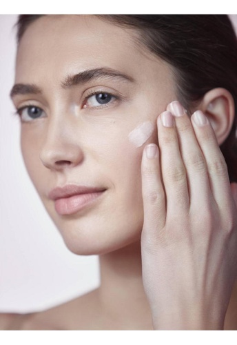 Sensitive Skin Soothing Care 40 mL - 100% оригинал фото 3 Sensitive Skin Soothing Care 40 mL - 100% оригинал фото 3