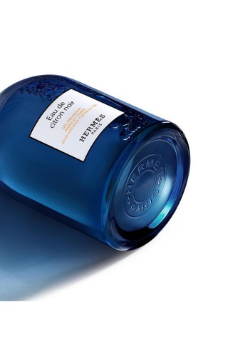 Eau De Citron Noir Hand And Body Cleansing Gel 300 mL - 100% оригинал фото 4