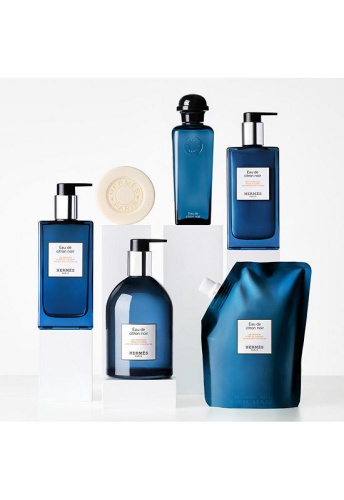 Eau De Citron Noir Hand And Body Cleansing Gel 300 mL - 100% оригинал фото 5