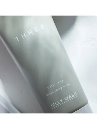 THREE Balancing Stem Jelly Wash 100 g - 100% оригинал фото 4 THREE Balancing Stem Jelly Wash 100 g - 100% оригинал фото 4