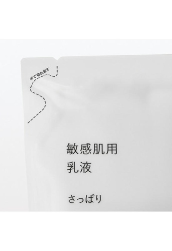 Moisturising Milk Light 180 mL - 100% оригинал фото 2