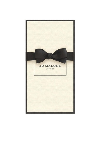 English Pear & Freesia Body & Hand lotion 250 ml - 100% оригинал фото 3