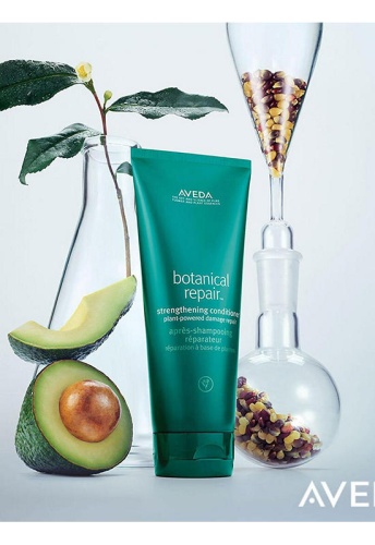 Botanical Repair™ Strengthening Conditioner 1000 mL - 100% оригинал фото 2