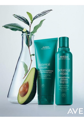 Botanical Repair™ Strengthening Conditioner 1000 mL - 100% оригинал фото 3