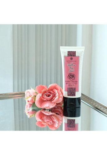 A WALK IN ROSE YARD HAND CREAM - 100% оригинал фото 4