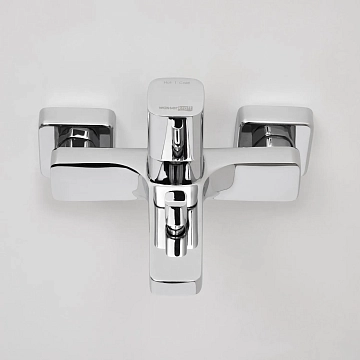 Смеситель Wasserkraft Naab 8601 для ванны с душем  - фото 2