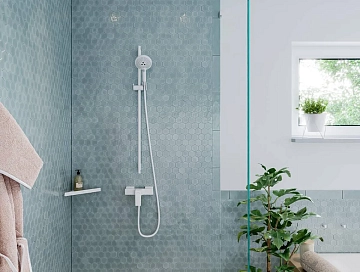 Душевая штанга Hansgrohe Unica 28631700  - фото 2