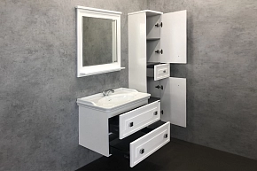Фото Зеркало Comforty Феррара 80 белый глянец