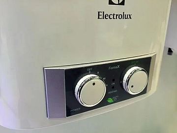 Водонагреватель Electrolux EWH 80 Formax  - фото 3