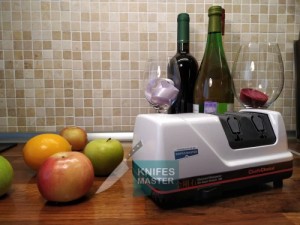 Электрическая ножеточка Chef's Choice CC-316 (белая)