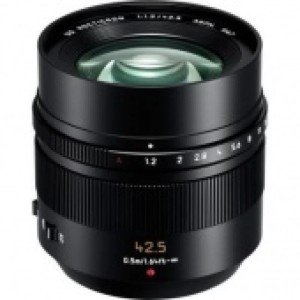 Объектив Panasonic Nocticron 42.5mm f/1.2 Asph DG O.I.S. (H-NS043) Объектив Panasonic Nocticron 42.5mm f/1.2 Asph DG O.I.S. (H-NS043)