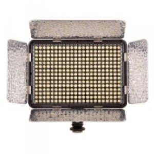 Светодиодный накамерный свет Professional Video Light LED-330A  (3200K-5500K) [ Hood+Пульт управление+F550+Charger]