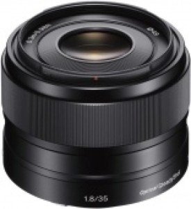 Объектив Sony E 35mm f1.8 OSS (SEL35F18) Объектив Sony E 35mm f1.8 OSS (SEL35F18)