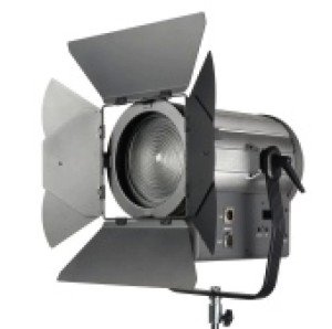 Осветитель студийный GreenBean Fresnel 300 LED X3 DMX Осветитель студийный GreenBean Fresnel 300 LED X3 DMX