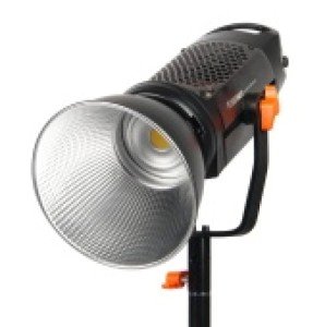 Осветитель светодиодный GreenBean SunLight PRO 100COB DMX Осветитель светодиодный GreenBean SunLight PRO 100COB DMX