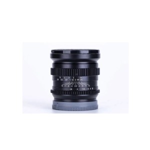Объектив SLR Magic Cine 18mm f/2.8 для Sony E-Mount Объектив SLR Magic Cine 18mm f/2.8 для Sony E-Mount