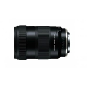 Объектив Tamron 17-50mm f/4 Di III VXD Sony E Объектив Tamron 17-50mm f/4 Di III VXD Sony E
