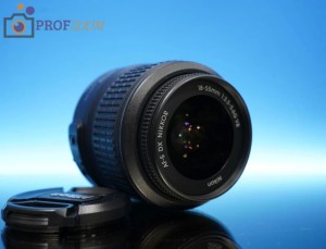 Объектив Nikon 18-55mm f/3.5-5.6G AF-S VR DX Zoom-Nikkor