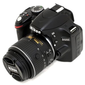 Nikon D3200 Kit AF-S 18-55mm, черный