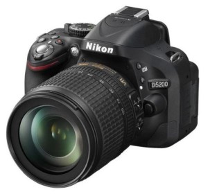 Nikon D5200 Kit 18-105mm VR черный Nikon D5200 Kit 18-105mm VR черный