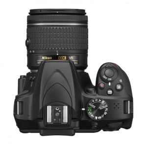 Nikon D3500 Kit AF-P 18-55mm f/3.5-5.6 VR